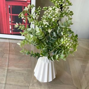 Artificial plant decor